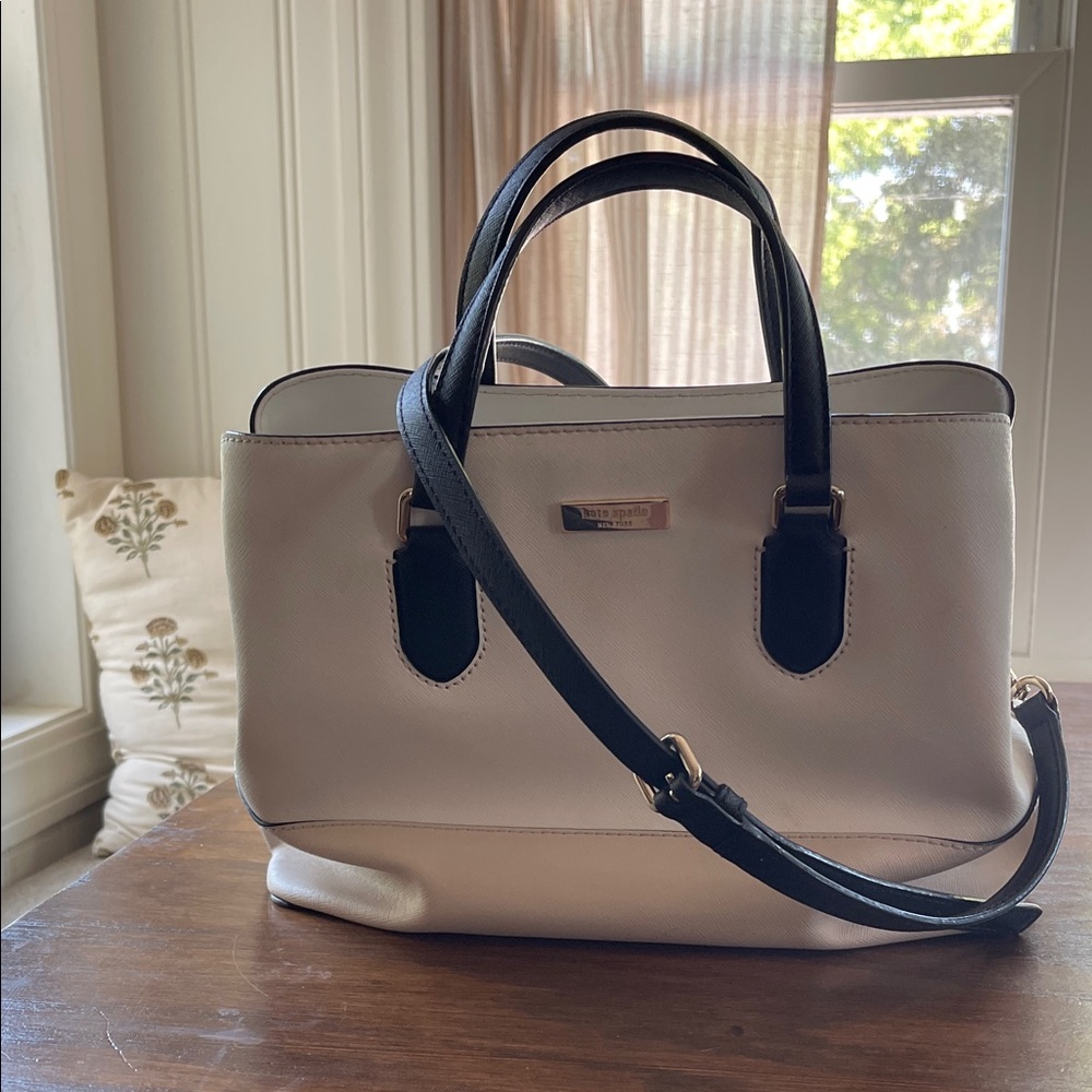 Elegant Cream and Black Handbag